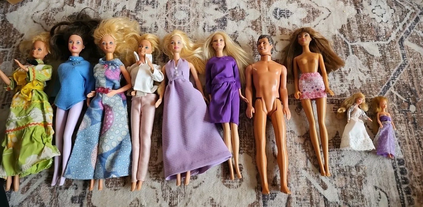 Vintage Barbie Doll Lot Of 8 Average Size And 2 Mini Dolls Used | eBay