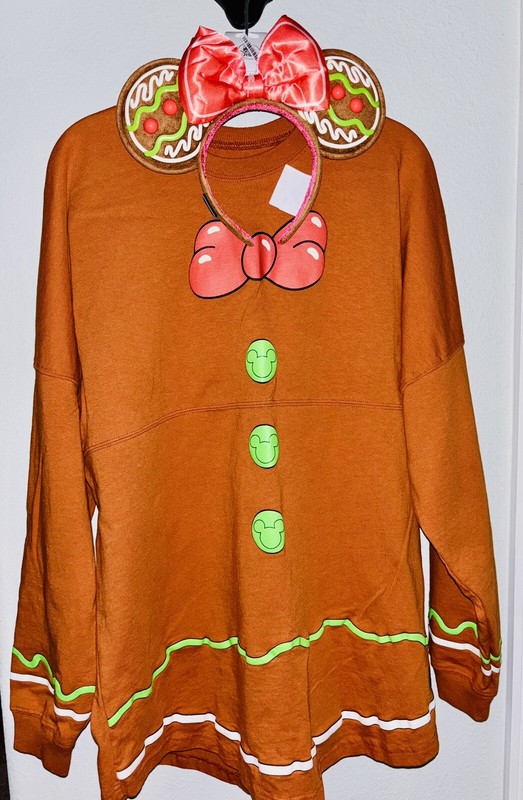 Disney Spirit Jersey Gingerbread + NEW Minnie Ears Happy Holidays Eats • Large