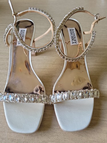 badgley mischka Bridal Rhinestone Sandals for brides