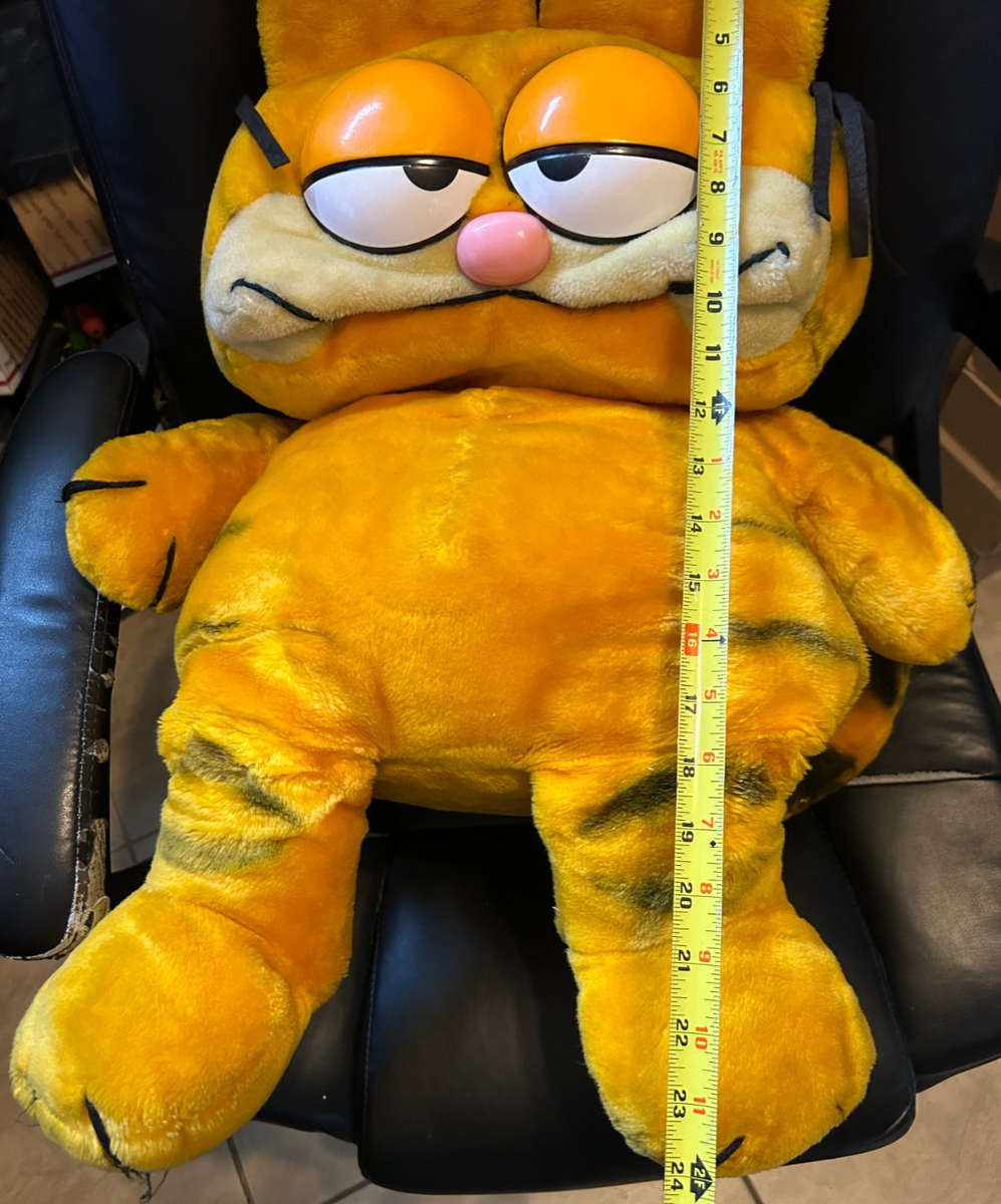 Vintage Garfield 1981 Plush HUGE & Fat 24