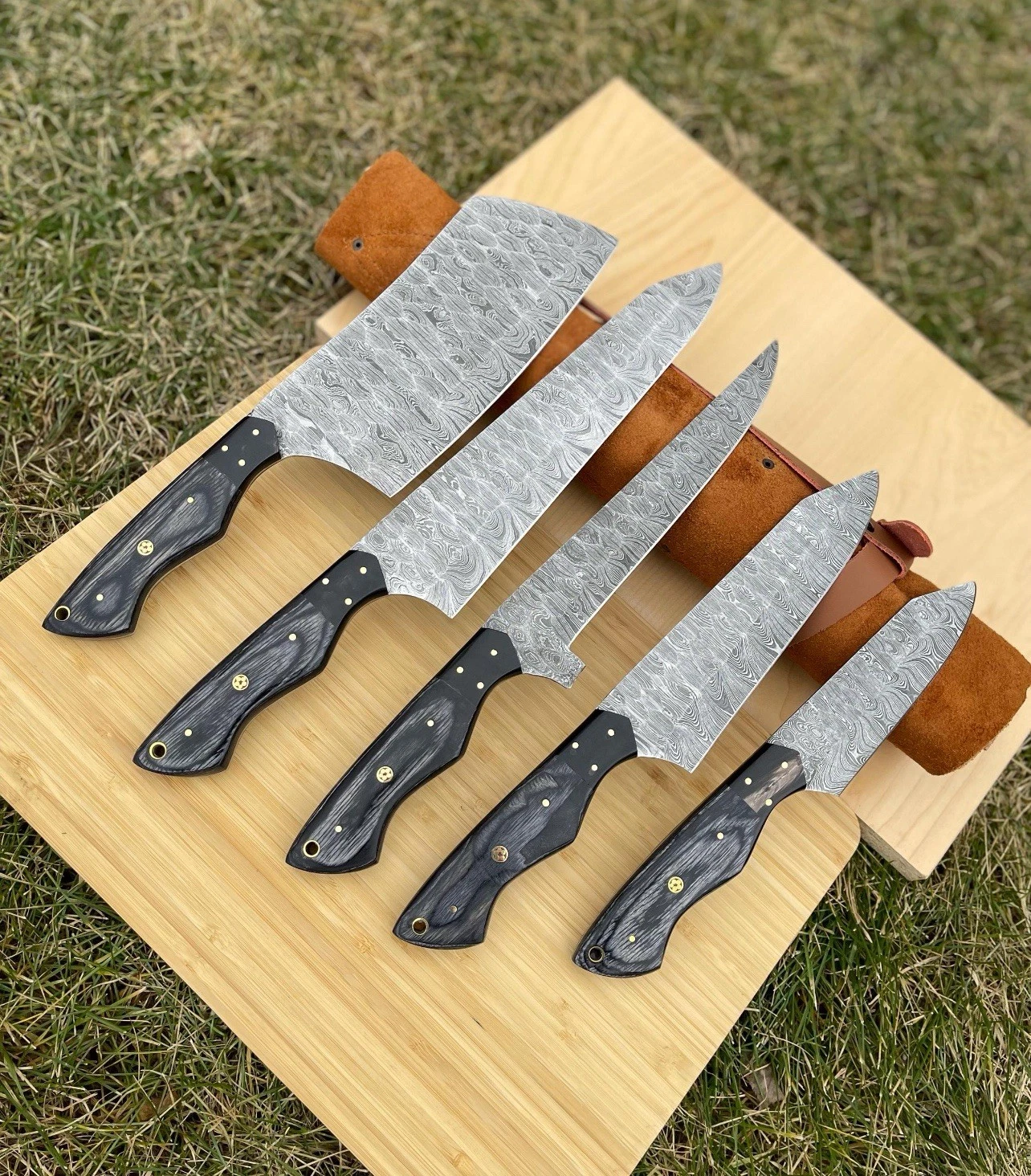 Hand Forged Damascus Steel Chef Set, Handmade Kitchen knife 5 PCS Set Leather