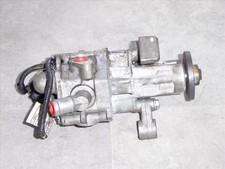 Pompe direction assistée BMW 650