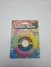 Squeezee Spinner Stress Relief Fidget Toy 2-in-1 Gray Squeeze MMG Brands NEW
