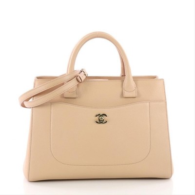 chanel neo executive tote
