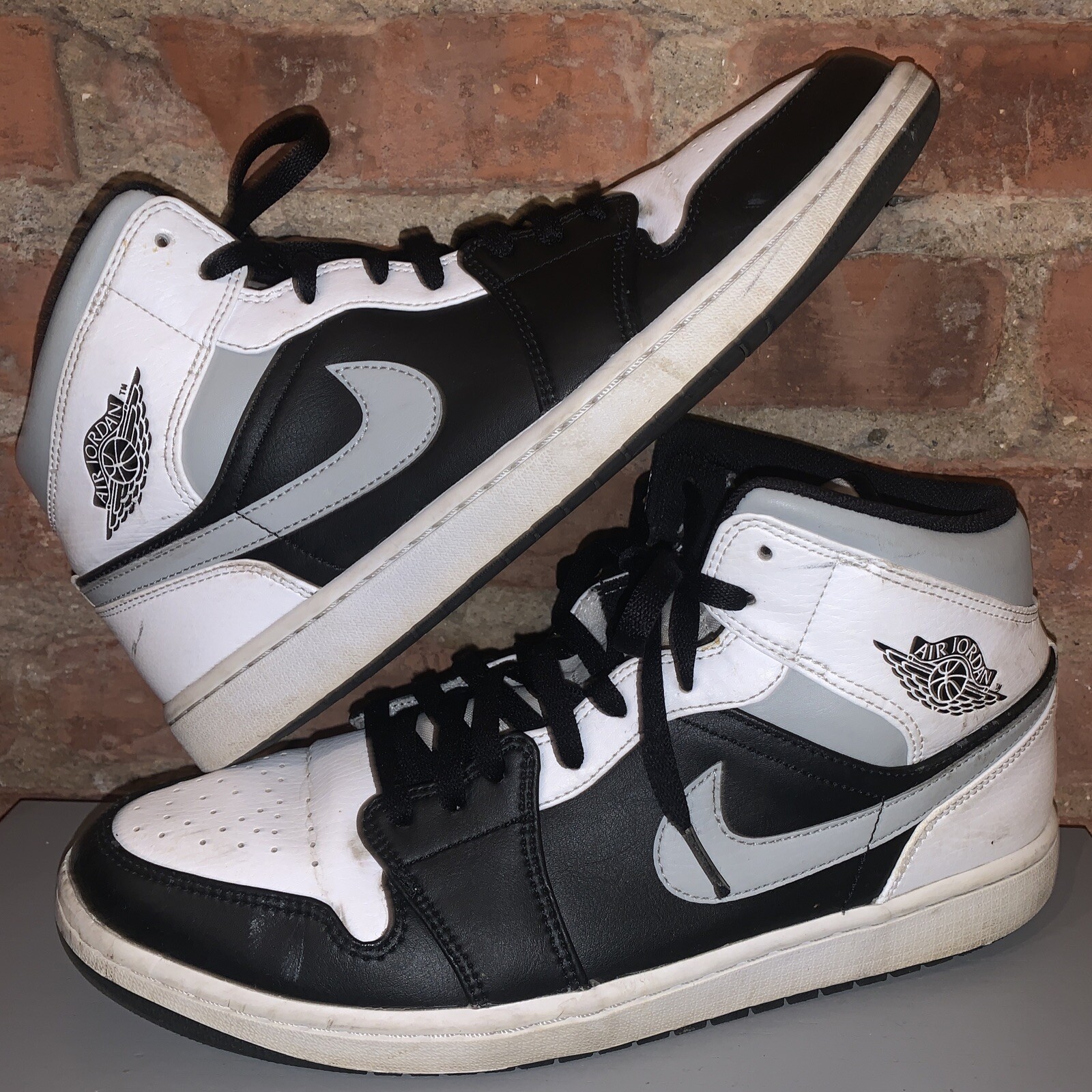 buy used jordan 1