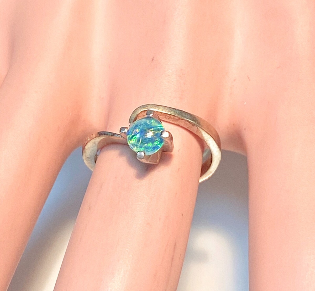 Bague En Or 18 Carats Or Blanc Avec Opale Synthétique - Taille 50, 2,90g