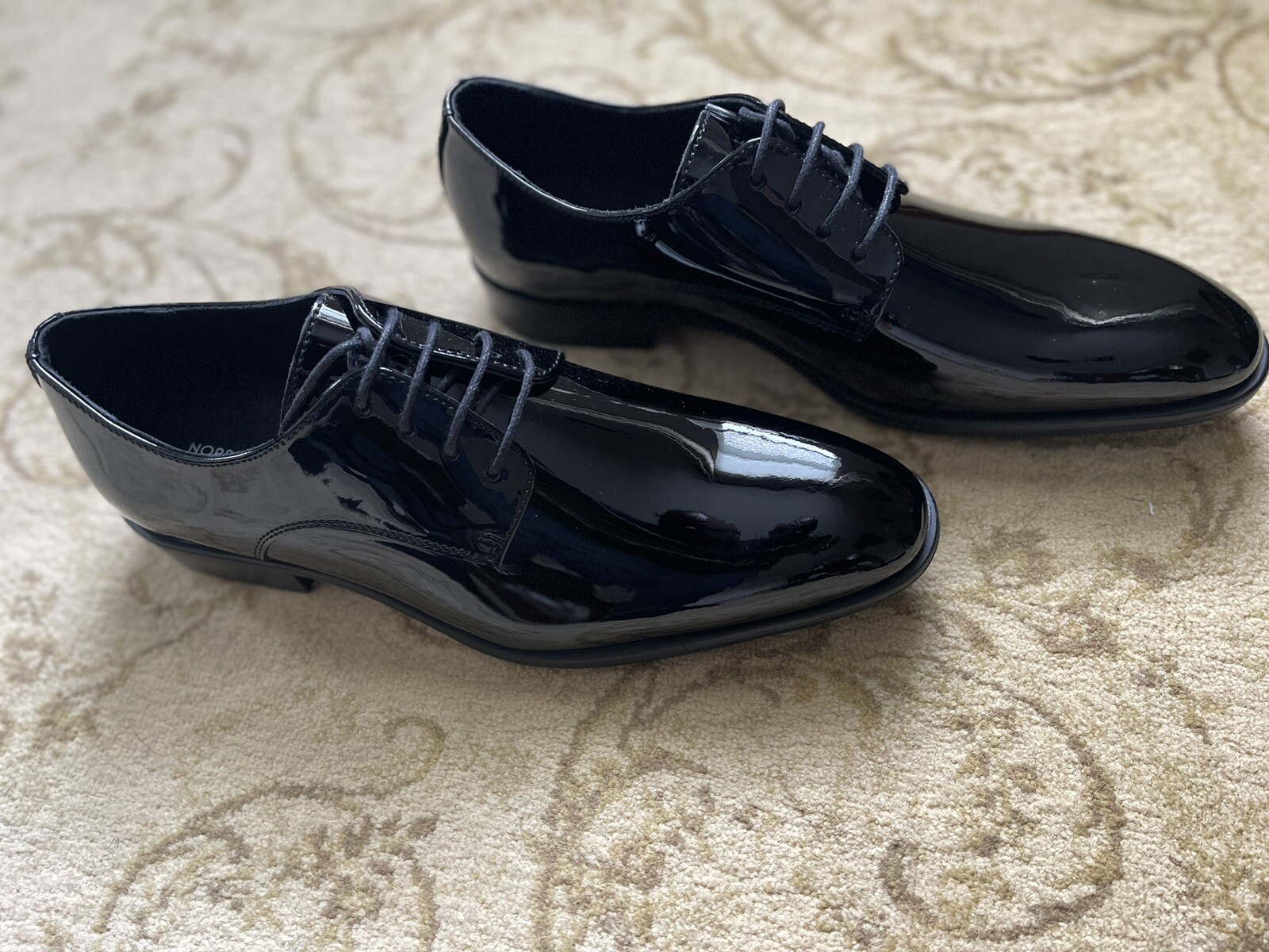 SAOLA Oxford Nordstrom Ortholite in pelle verniciata taglia 11