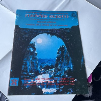 Middle Earth Campaign & Adventure Guidebook for Middle Earth & POSTER MAP RARE