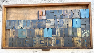 Vintage Rare Letterpress Wood Type Lot Unique TYPESTYLE Complete alphabet 38 pc
