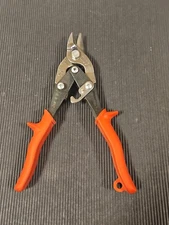 Vintage Wiss M5 Tin Snips Metal Cutters Red Handle Locking Tin Snips Made in USA