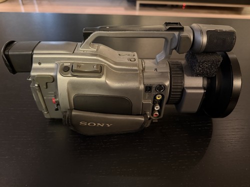 Sony DCR-VX1000 Digital Handycam -English- Working + MK1 Fish Eye Lens and More