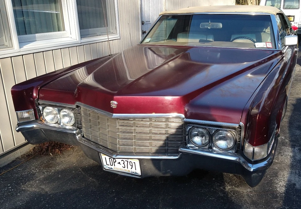 1969 Cadillac DeVille  - Image 2 of 4