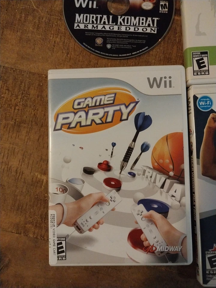 Tiger Woods PGA Tour 09 All Play Wii Golf Wii Fit Is mortal combat  game party - Image 2 of 4