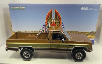 Greenlight 1/18 Scale 1982 GMC K-2500 SIERRA GRANDE “Custom 1 Of 1