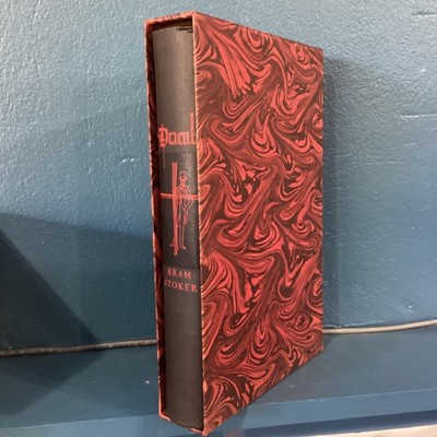 Dracula Bram Stoker 1965 Heritage Press Felix Hoffmann Slipcase Sandglass