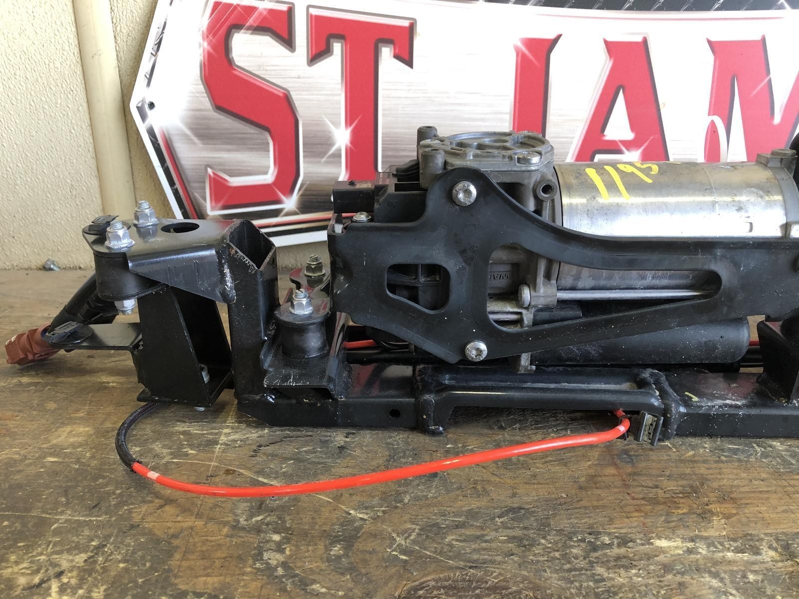 2018 Lamborghini Huracan Performante Air Ride Compressor Assembly *SEE PICTURES*