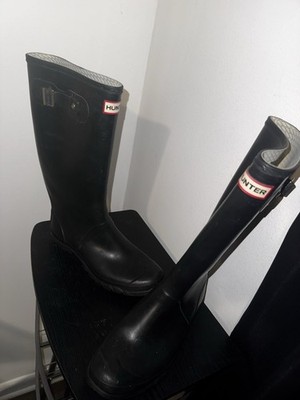 Hunter Women s Size 10 Black Knee-High Rubber Rain Boots w/ Buckle