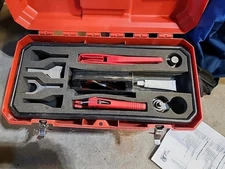 Rehau EVERLOC 261256 Deluxe Pex Tool & Compression Sleeve Tool Kit With Extras