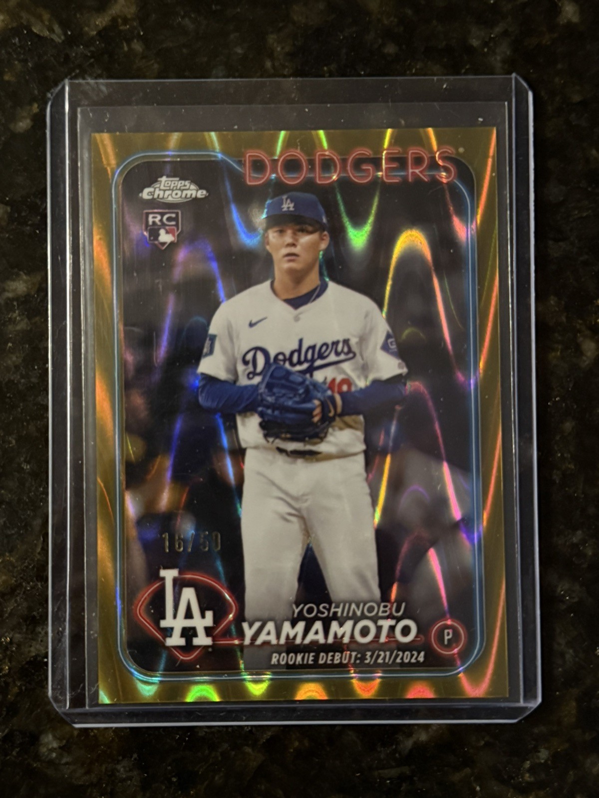 2024 Topps update RC DEBUT Yoshinobu Yamamoto Gold Wave #/50 Mint WS MVP