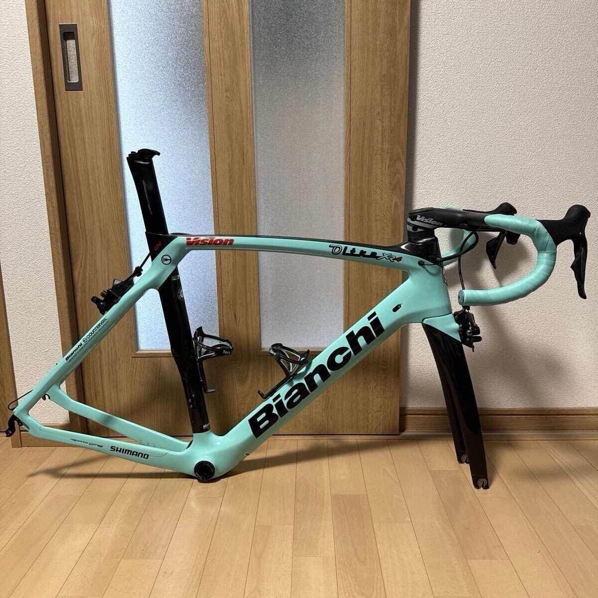 BIANCHI OLTRE XR4 2022 Frame Set Full Carbon Road Bike Di2 57cm | eBay