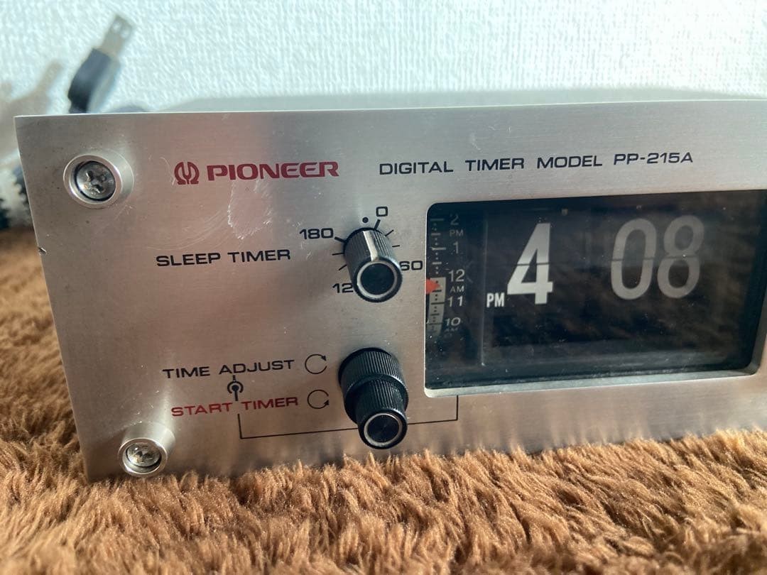 Pioneer PP-215A Digital timer model Alarm Flip Clock Audio