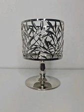 Bath & and Body Works VINE LEAF PEDESTAL 3-Wick Candle Holder NEW Silver