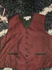 Oleg Cassini Vest Black and Red
