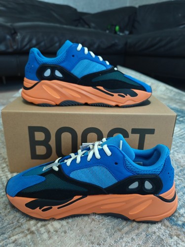 Adidas Yeezy Boost 700 Bright Blue Brand New Unworn With Tags Boxed UK 8.5 us9 - Picture 3 of 6