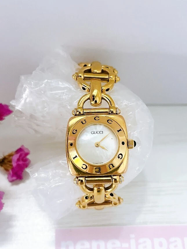 Montre Gucci 6400L Quartz Or Swiss Made Cadran Blanc Fonctionne F/S Japon Excellent