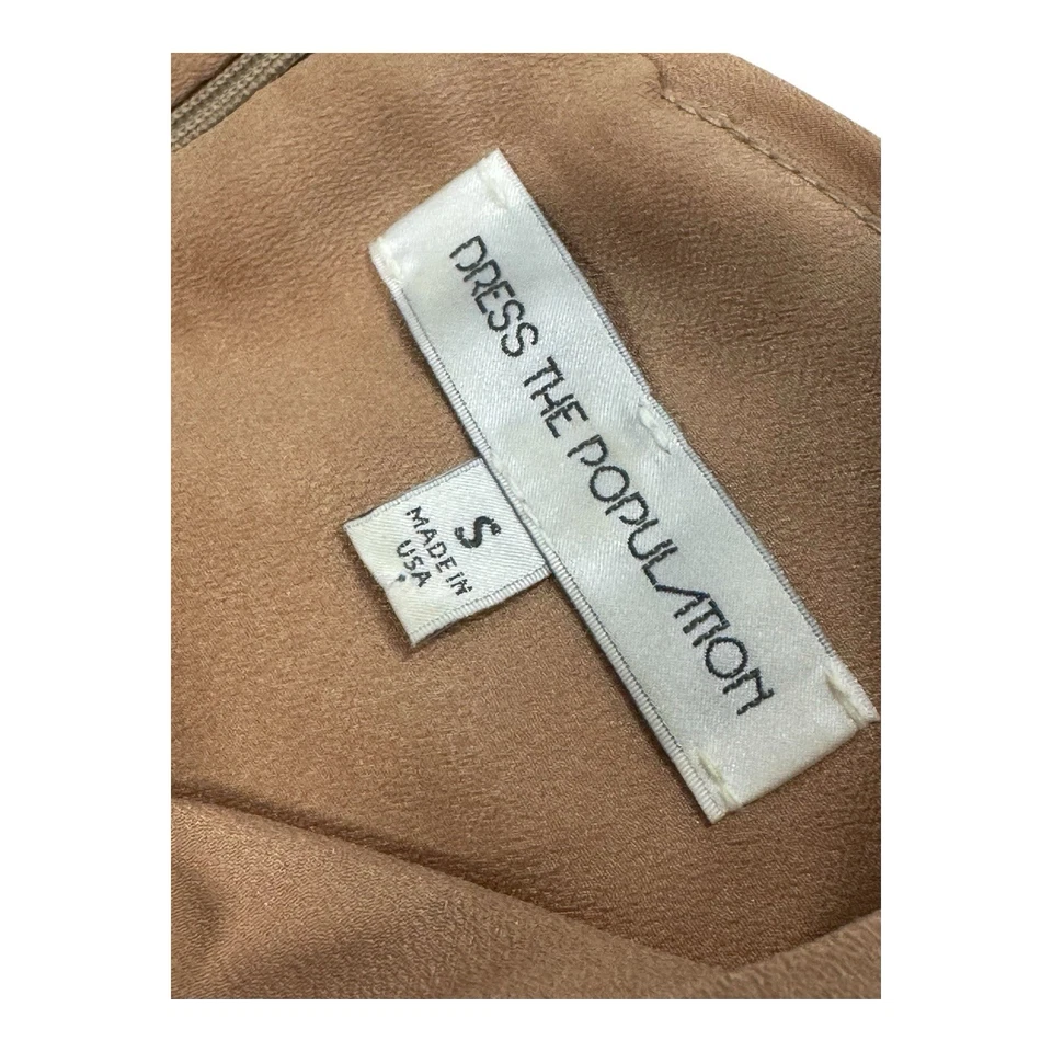 Vestido de cóctel floral de encaje con lentejuelas desnudo pequeño bronce/desnudo DRESS THE POBLATION Foto 2 de 4