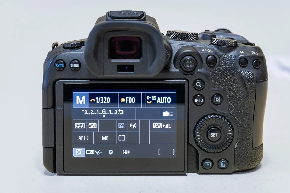 Canon EOS R6, foto 3 di 5