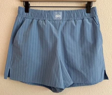Alo Pinstripe Daylight Boxer Short NWOT Dark Celestial Blue & White Size Small 