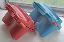 Lot 2 VNTG 3D View Master Red Blue Both Work 4 Reels