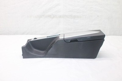 2005 Chrysler Crossfire Zh Coupe #409 Center Console Armrest Assembly 