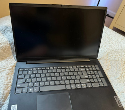 Lenovo V15 G2 IJL Laptop : 16GB RAM; 128GB harddrive; Win 11 Home