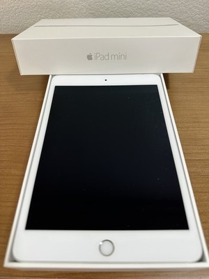ipad mini 4th generation 128gb White with Silver Back