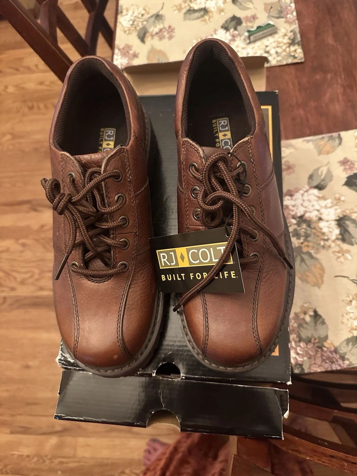 RJ COLT MENS LEATHER BROWN SHOES 8M NIB - FINE LEATHER - Stitched Soles