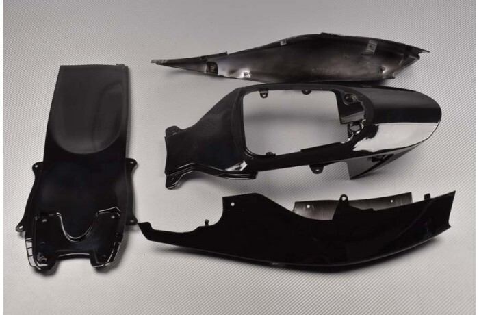 Carénage arrière noir pour réparer une Suzuki GSXR 600 après une chute - 2