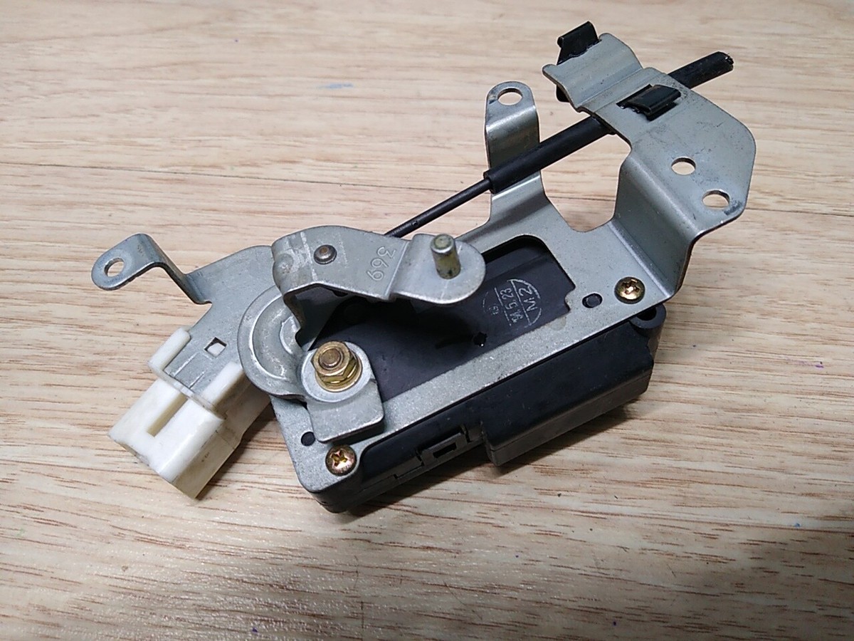639/057/691 3点 shinya1152です。 Lexus LX470 ECU Immobilizer Ignition Key Door Lock Cylinder