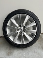 GENUINE TOYOTA LEXUS IS SERIES - 17 INCH WHEELS AND TYRES (ONLY 3 WHEELS LEFT)