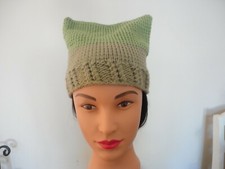 WOMENS HANDMADE CROCHET BEANIE SKULL HAT 9.00