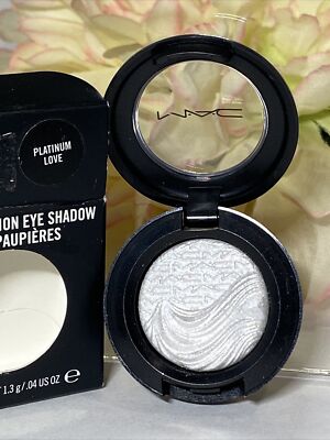 Mac Extra Dimension Eyeshadow - Platinum Love - NIB FS  Fast/Free Ship