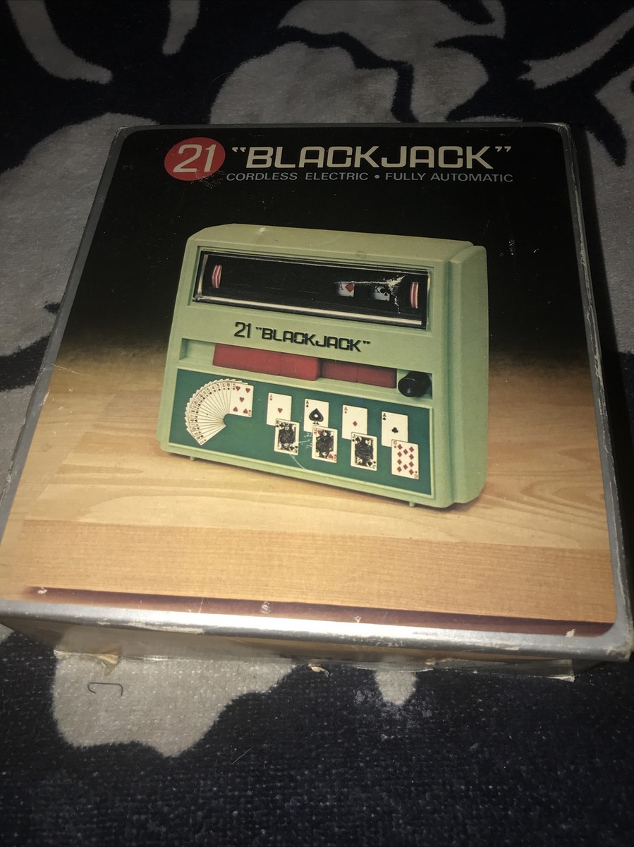 21 'BLACKJACK' コルダレス電動ゲーム 21 'BLACKJACK' コルダレス電動