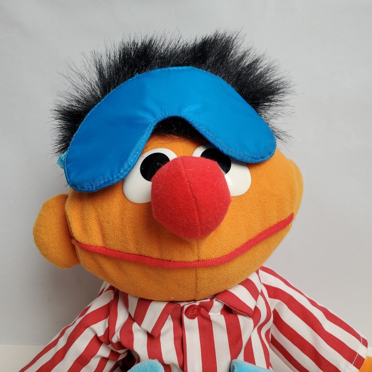 Sesame Street Sing And Snore Ernie Plush 18