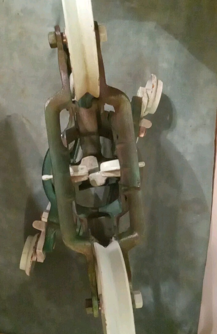 Picture 2 of 5