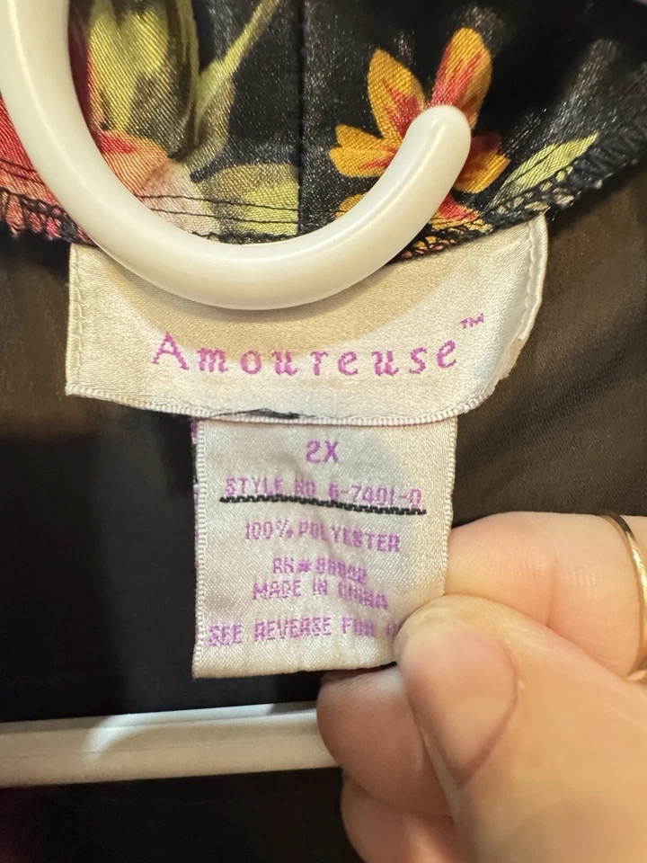 Amoureuse Shabby 女式粉色玫瑰黑色缎带长袍,尺寸 2X — 第 3/3 张图片