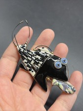 Signed Jewelry 10 Cynthia Chuang Porcelain Tropical Fish Eating Fish Brooch READ