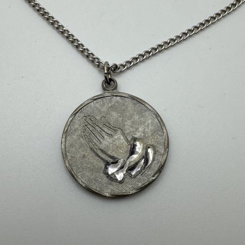 Kelly Waters Pewter Praying Hands Silver Tone Necklace Religion Fashion Pray (B)