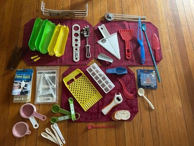 Lot Of 38 Kitchen Items & More !! 