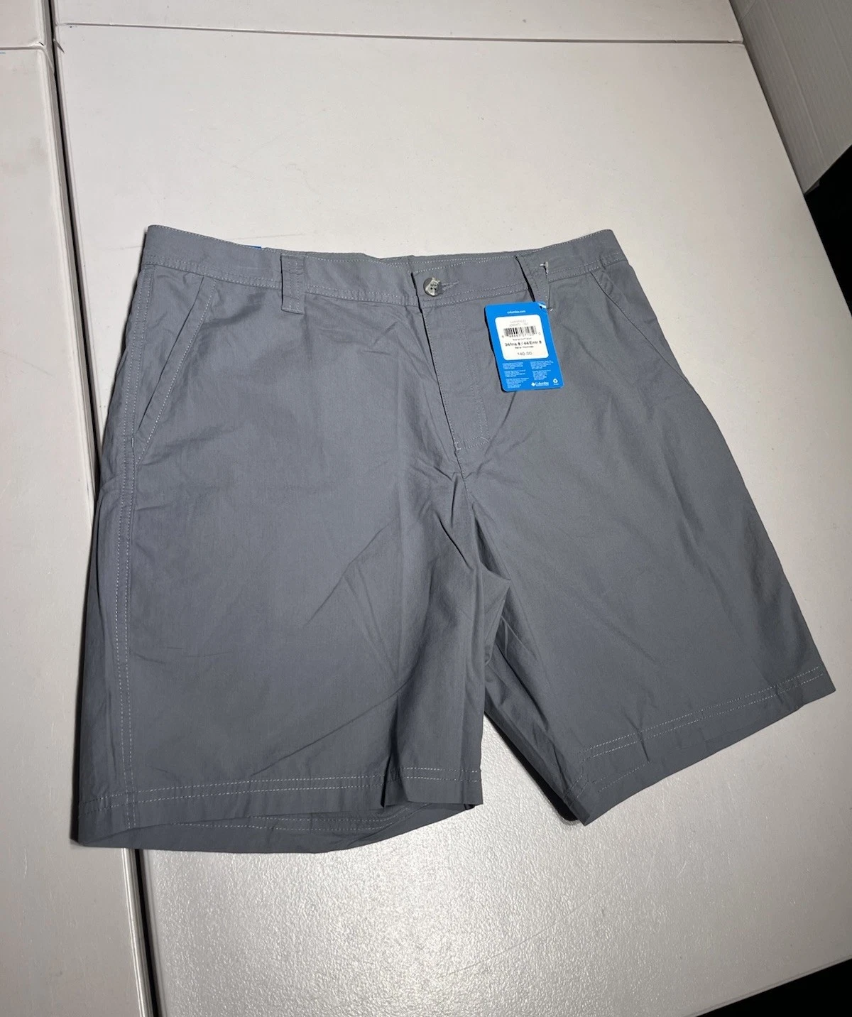 Columbia Shorts Men’s 34 Gray Washed Out Hiking Outdoors Cotton Khaki